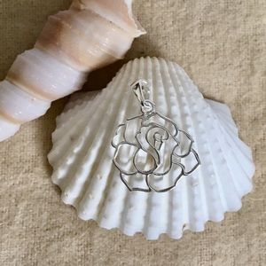 🌹Silver Rose Pendant🌹